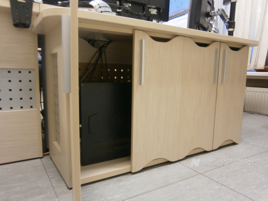 Специализированные шкафы для размещения системных блоков